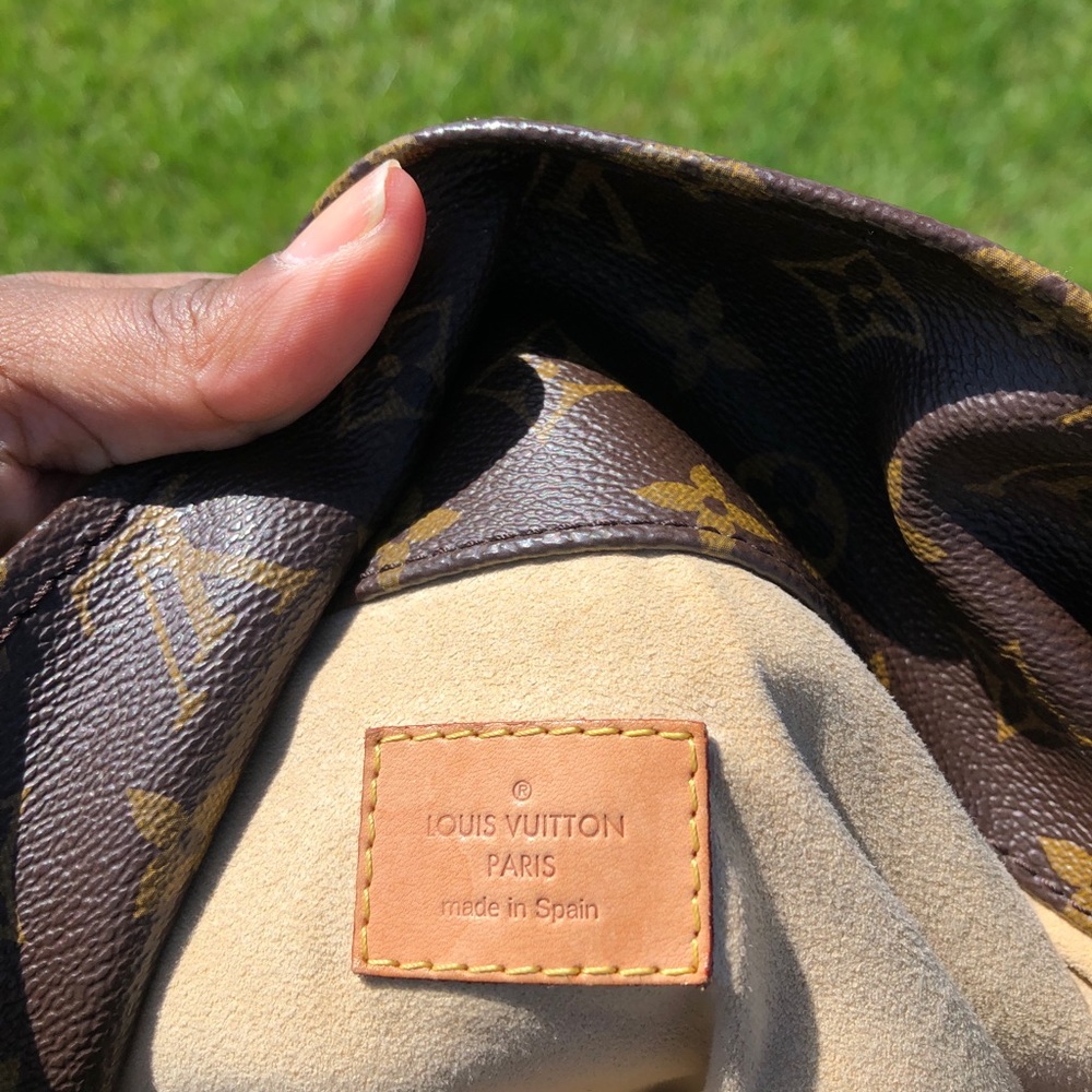 Louis Vuitton Artsy MM - Picture 6 of 9